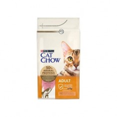 Purina Cat Chow Adult con Salmón