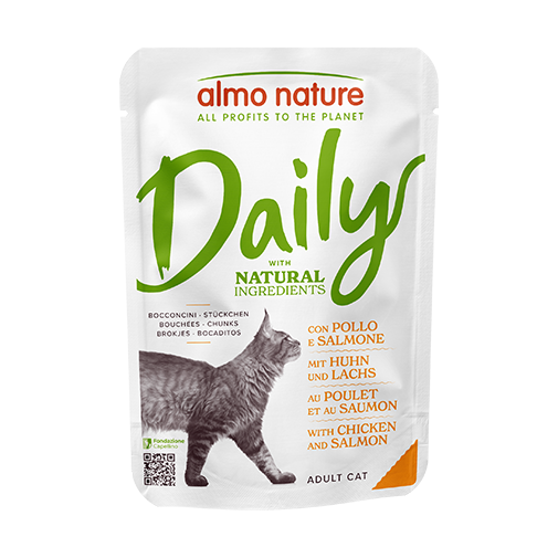 Comida húmeda para gato adulto con trocitos de pollo y salmón